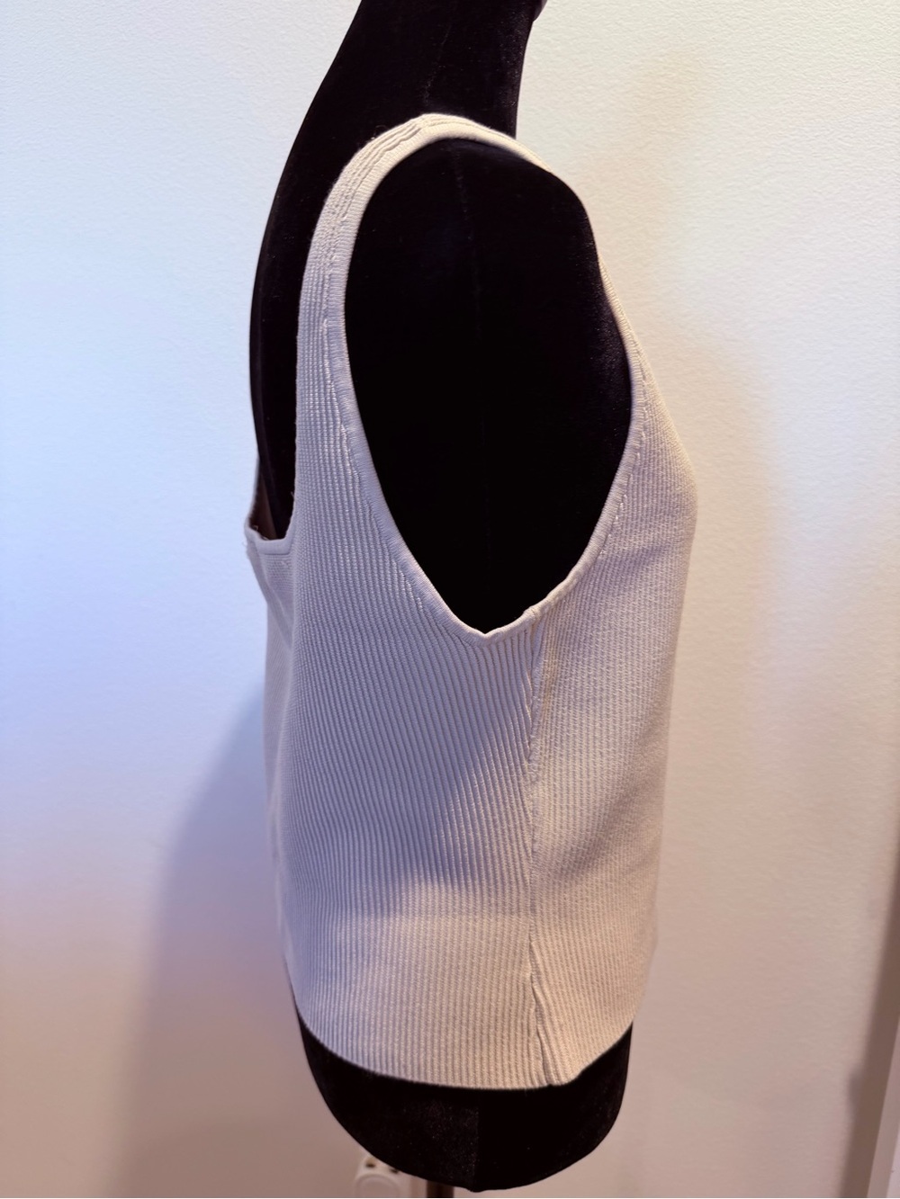 Babaton Ribbed Square-Neck Tank - Picture 6 of 11